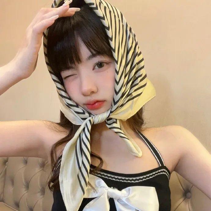 豆钉也疯狂海报